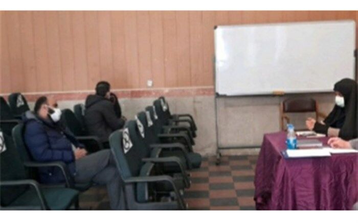 برگزاری جلسه  آموزشی مهارت‌های پیشگیری از آسیب‌های اجتماعی در جوادآباد