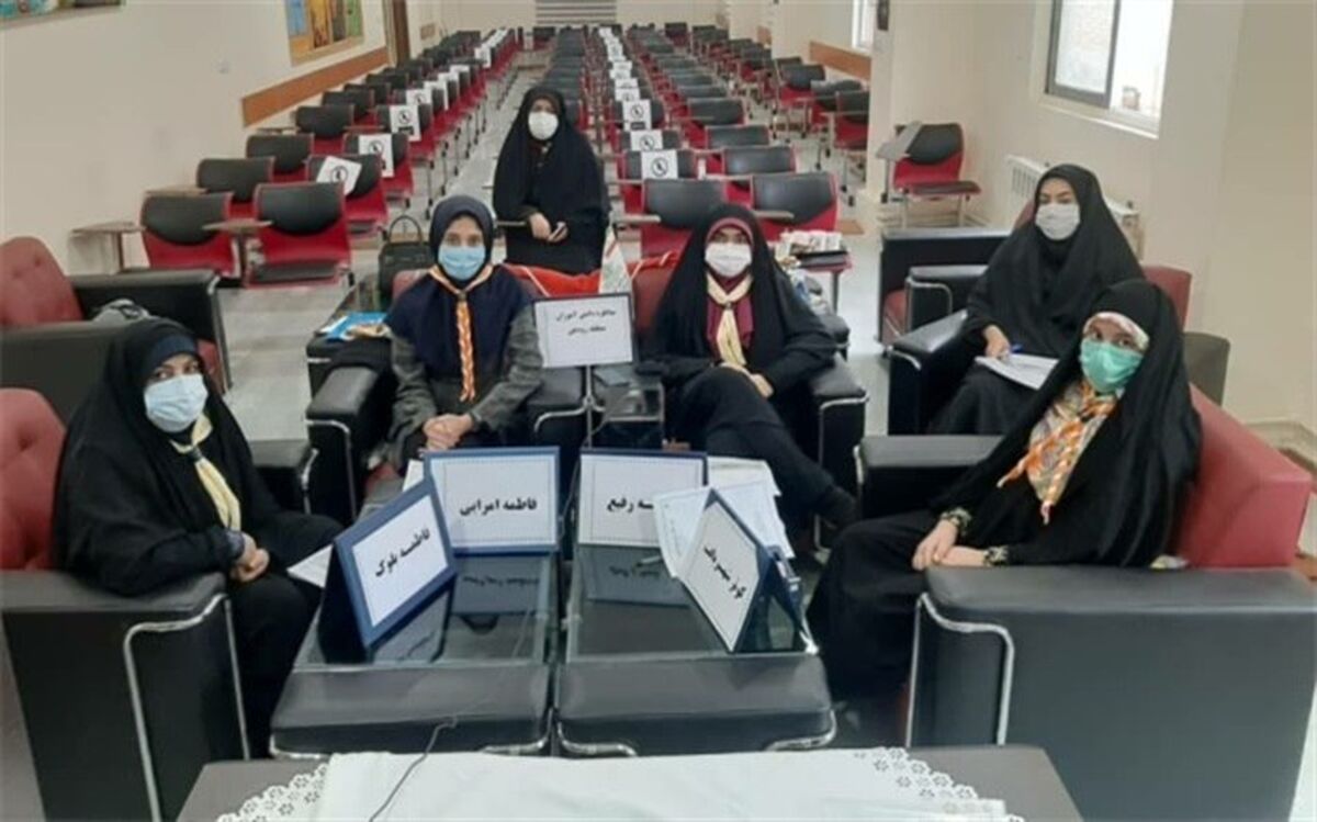 اولین مناظره ملی دانش آموزی در آموزش و پرورش رودهن برگزار شد