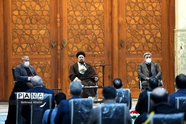 تجدید میثاق اعضای شورا و شهرداری تهران با آرمان‌های امام راحل