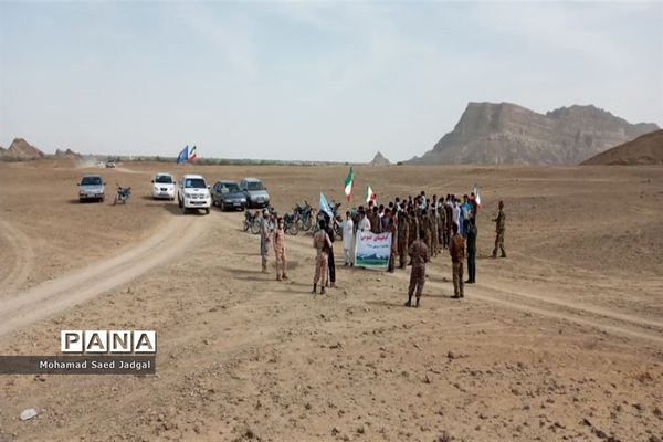 برگزاری کوهپیمایی و رژه موتوری به مناسبت پیروزی انقلاب اسلامی در شهر پلان