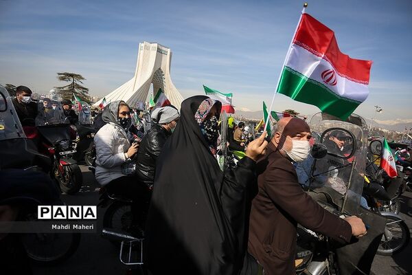 راهپیمایی یوم الله ۲۲ بهمن در تهران- ۲