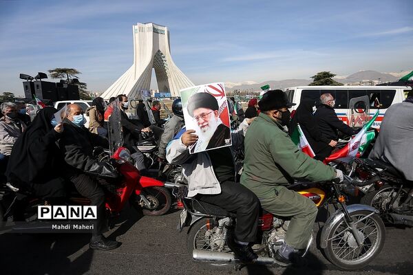 راهپیمایی یوم الله ۲۲ بهمن در تهران- ۲