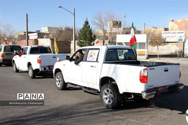 خلق حماسه‌ای ماندگار با رژه خودرویی در تایباد