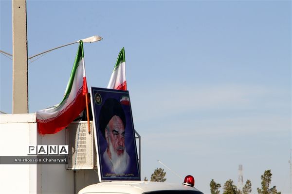 خلق حماسه‌ای ماندگار با رژه خودرویی در تایباد