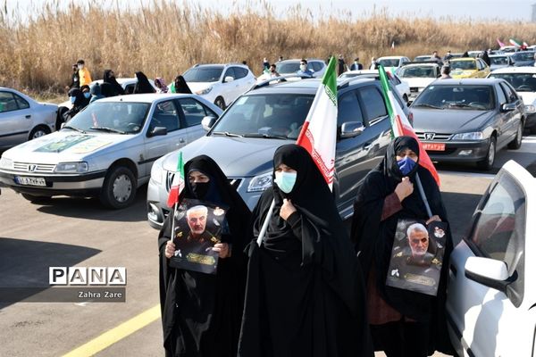 راهپیمایی خودرویی ۲۲ بهمن در محمودآباد