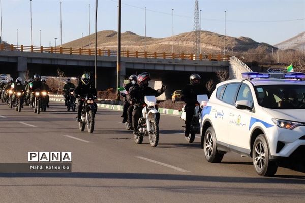 رژه خودرویی یوم الله ۲۲ بهمن در آذربایجان شرقی