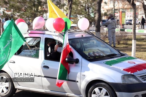 رژه خودرویی یوم الله ۲۲ بهمن در آذربایجان شرقی