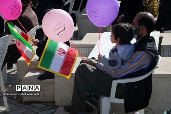 جلوه های باشکوه حضور مردم در راهپیمایی متفاوت پردیس‬