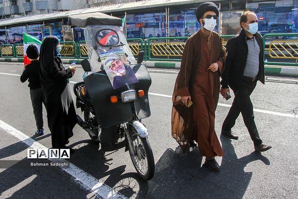 راهپیمایی یوم الله ۲۲ بهمن در تهران- 3