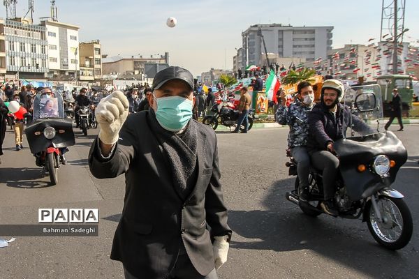 راهپیمایی یوم الله ۲۲ بهمن در تهران- 3