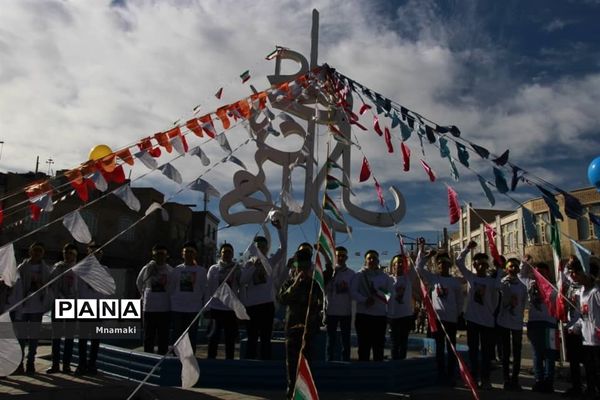 برگزاری راهپیمایی یوم الله 22 بهمن در آران و بیدگل