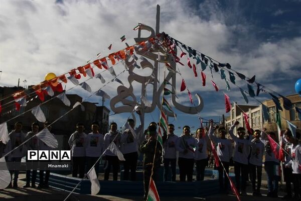 برگزاری راهپیمایی یوم الله 22 بهمن در آران و بیدگل