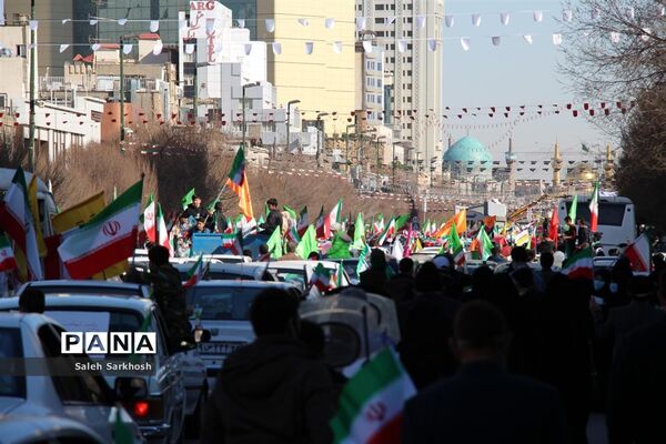 راهپیمایی 22 بهمن  در مشهد مقدس