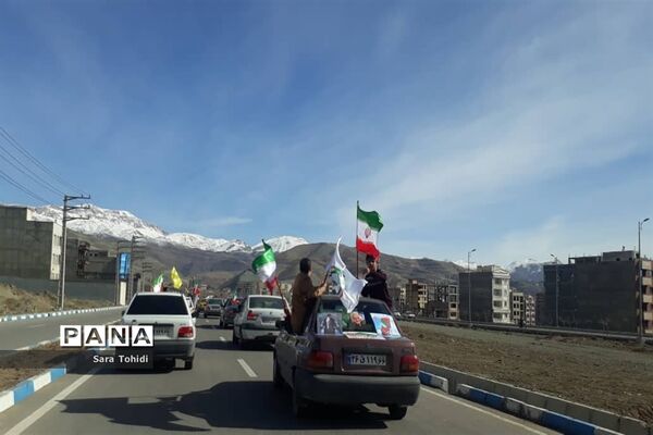 راهپیمایی  موتوری و خودرویی ۲۲ بهمن، با حضور اهالی پردیس