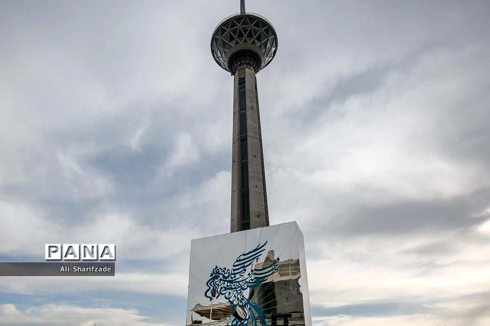 «یدو» جایزه های جشنواره را جمع کرد اما مردم «ابلق» را انتخاب کردند