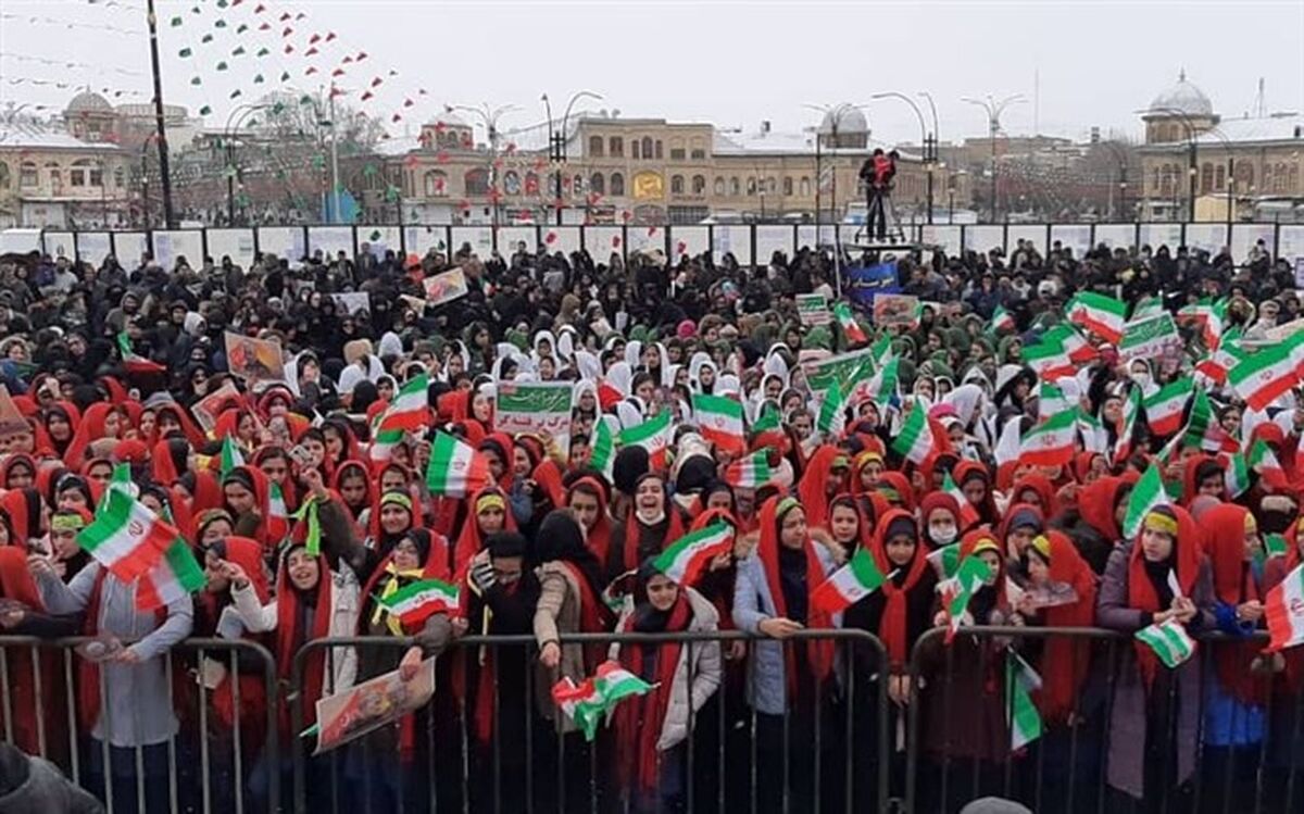 بیانیه خانه احزاب ایران در گرامیداشت یوم ا... 22 بهمن