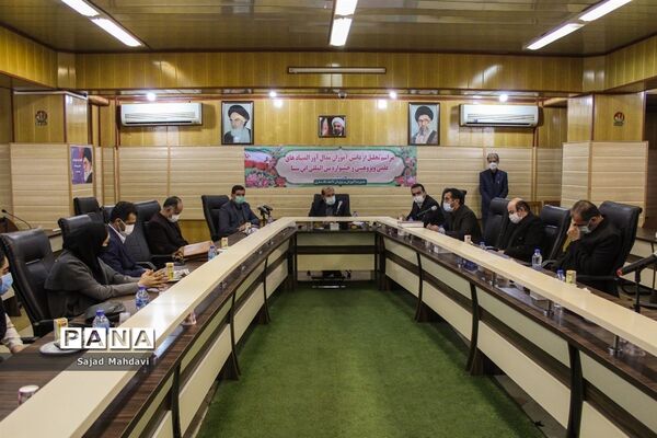 آیین تجلیل از مدال‌آوران المپیاد جهانی دانش‌آموزی