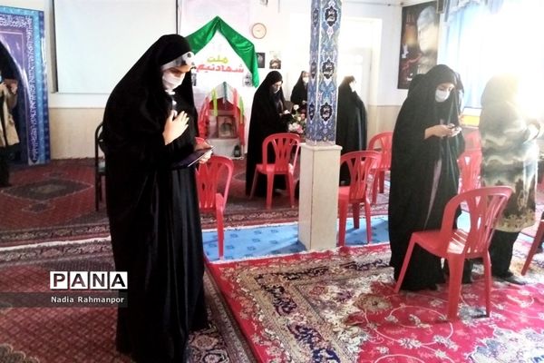 برگزاری مراسم گرامیداشت  دهه فجردر دبیرستان عبدالعلی بیرجندی