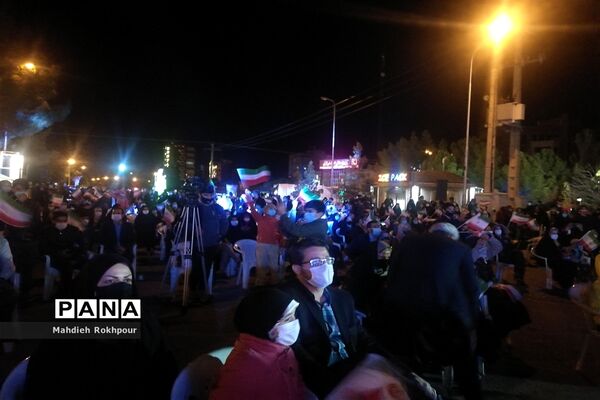 جشن بزرگ پیروزی انقلاب