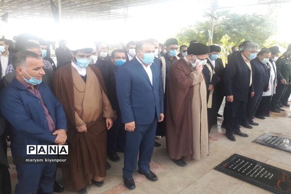 راهپیمایی خودرویی و موتوری ۲۲ بهمن و ادای احترام به شهدا در مسجدسلیمان