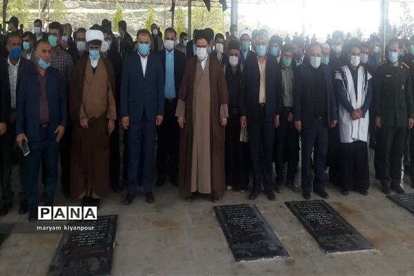 راهپیمایی خودرویی و موتوری ۲۲ بهمن و ادای احترام به شهدا در مسجدسلیمان