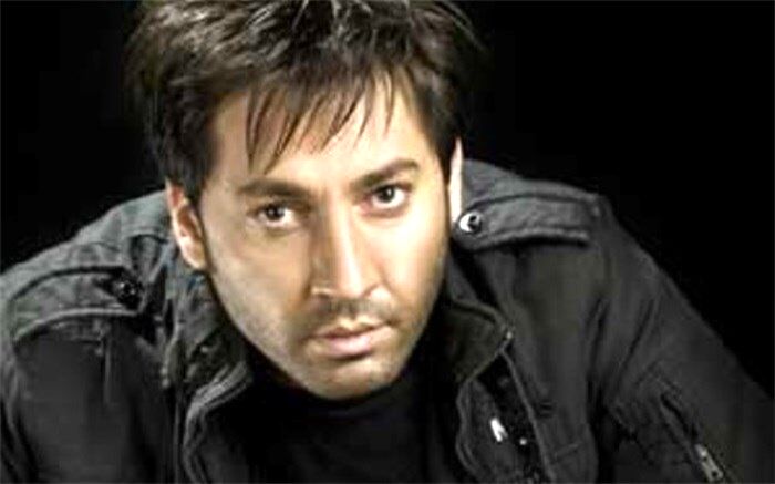 حمید خندان «خاک پاک» را می‌خواند