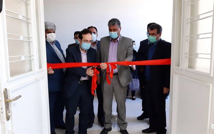 رونمایی از تجهیزات آزمایشگاه زیست فناوری پژوهش سرای رازی شهرستان بیضا 