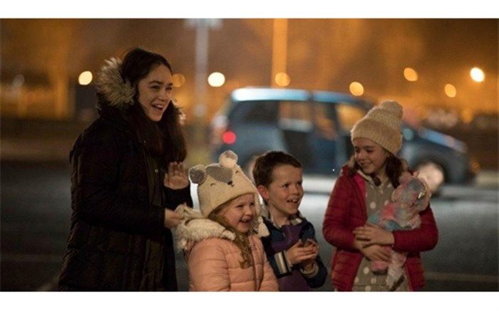 جدال با بی خانمانی در فیلم سینمایی " رزی "