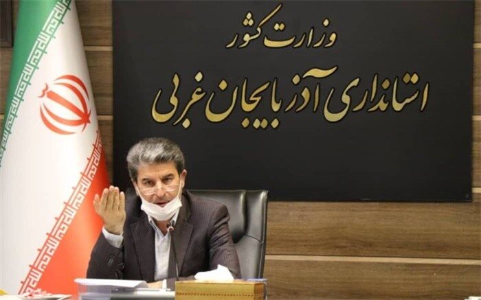 نهضت تهیه تبلت برای دانش آموزان محروم شروع به‌کار کند