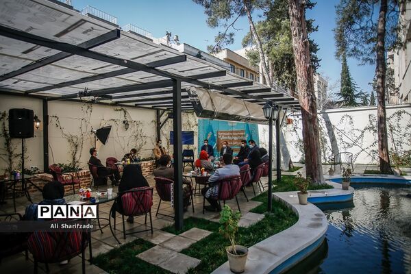 نشست ترویج علم بنیاد مصطفی و تشریح روش های ساخت واکسن کرونا