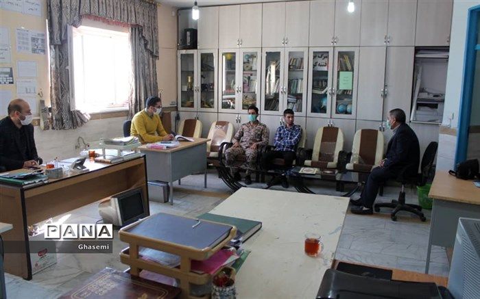 تقدیر از مدیران مدارس فعال  در آموزش و پرورش ناحیه  دو بهارستان