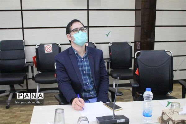 جلسه ویدئو کنفرانس سالروز تاسیس و آغاز هفته گرامیداشت کانون های فرهنگی تربیتی  سراسر کشور
