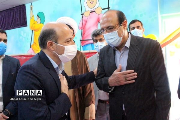 افتتاح کلاس درس تربیت بدنی در سازه مدرسه دبستان دخترانه شهید فولادی 1 بوشهر