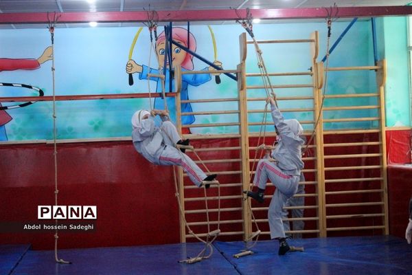 افتتاح کلاس درس تربیت بدنی در سازه مدرسه دبستان دخترانه شهید فولادی 1 بوشهر