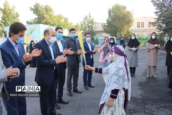 افتتاح کلاس درس تربیت بدنی در سازه مدرسه دبستان دخترانه شهید فولادی 1 بوشهر