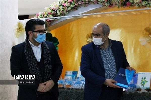 آیین رونمایی و انتشار مجموعه آثار تولید محتوای الکترونیکی آذربایجان شرقی