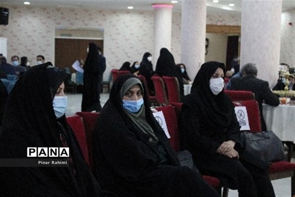 آیین رونمایی و انتشار مجموعه آثار تولید محتوای الکترونیکی آذربایجان شرقی