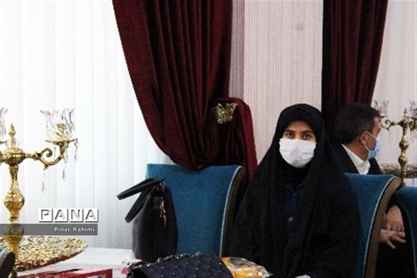 آیین رونمایی و انتشار مجموعه آثار تولید محتوای الکترونیکی آذربایجان شرقی