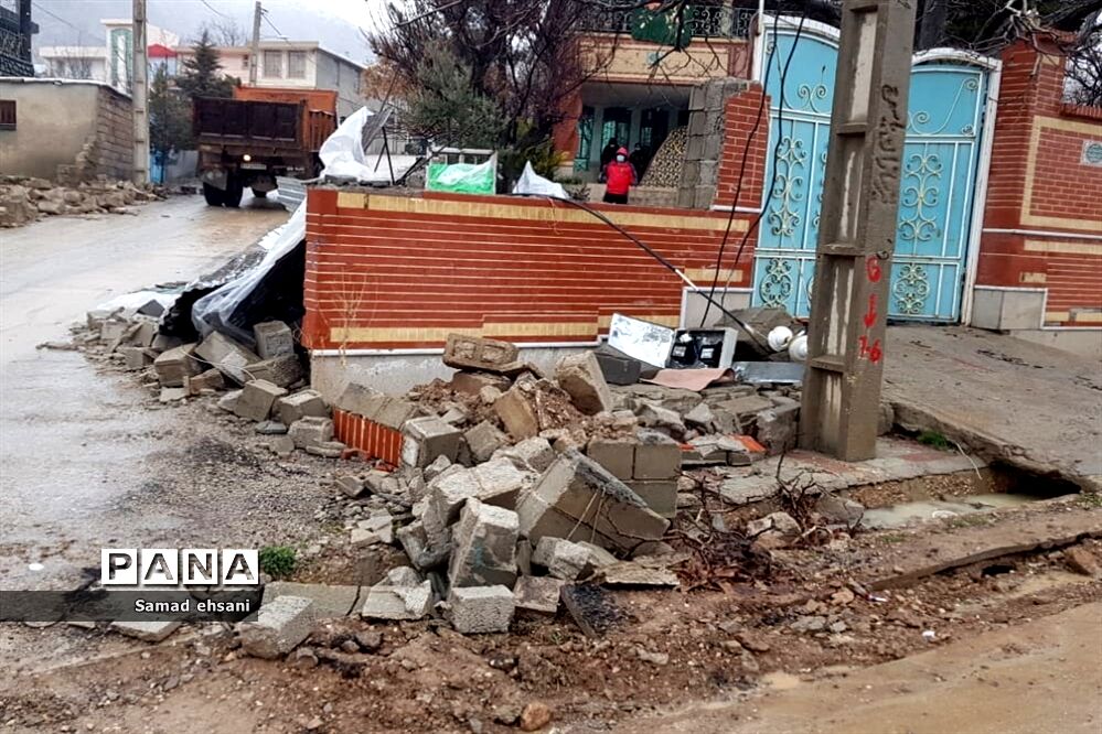 آسیب جدی زمین لرزه به منازل مسکونی شهر سی سخت -2