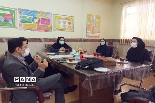 اجرای طرح یاریگران زندگی درآموزش و پرورش ناحیه یک بهارستان