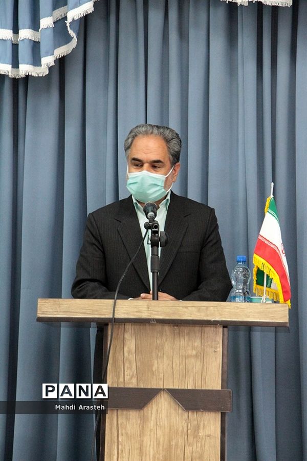 تقدیر ازرتبه‌های برترکنکورسال جاری دبیرستان استعدادهای درخشان