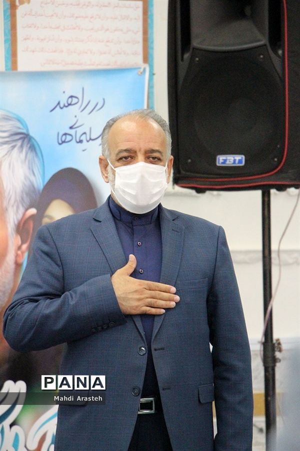 تقدیر ازرتبه‌های برترکنکورسال جاری دبیرستان استعدادهای درخشان