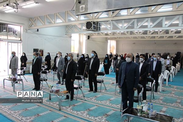 تقدیر ازرتبه‌های برترکنکورسال جاری دبیرستان استعدادهای درخشان