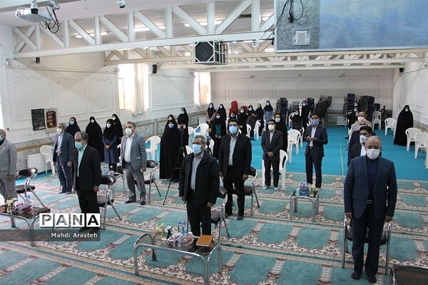 تقدیر ازرتبه‌های برترکنکورسال جاری دبیرستان استعدادهای درخشان