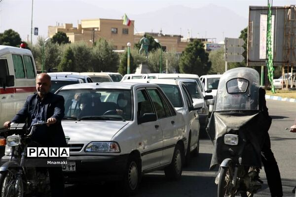 تشییع پیکر ۲ شهید گمنام دوران دفاع مقدس در شهر نوش آباد کاشان
