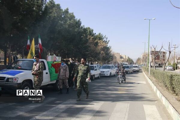 تشییع پیکر ۲ شهید گمنام دوران دفاع مقدس در شهر نوش آباد کاشان