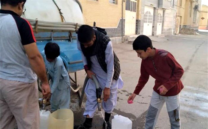۶۰ تیم سیار آبرسانی سقایی در زاهدان را انجام می‌دهند