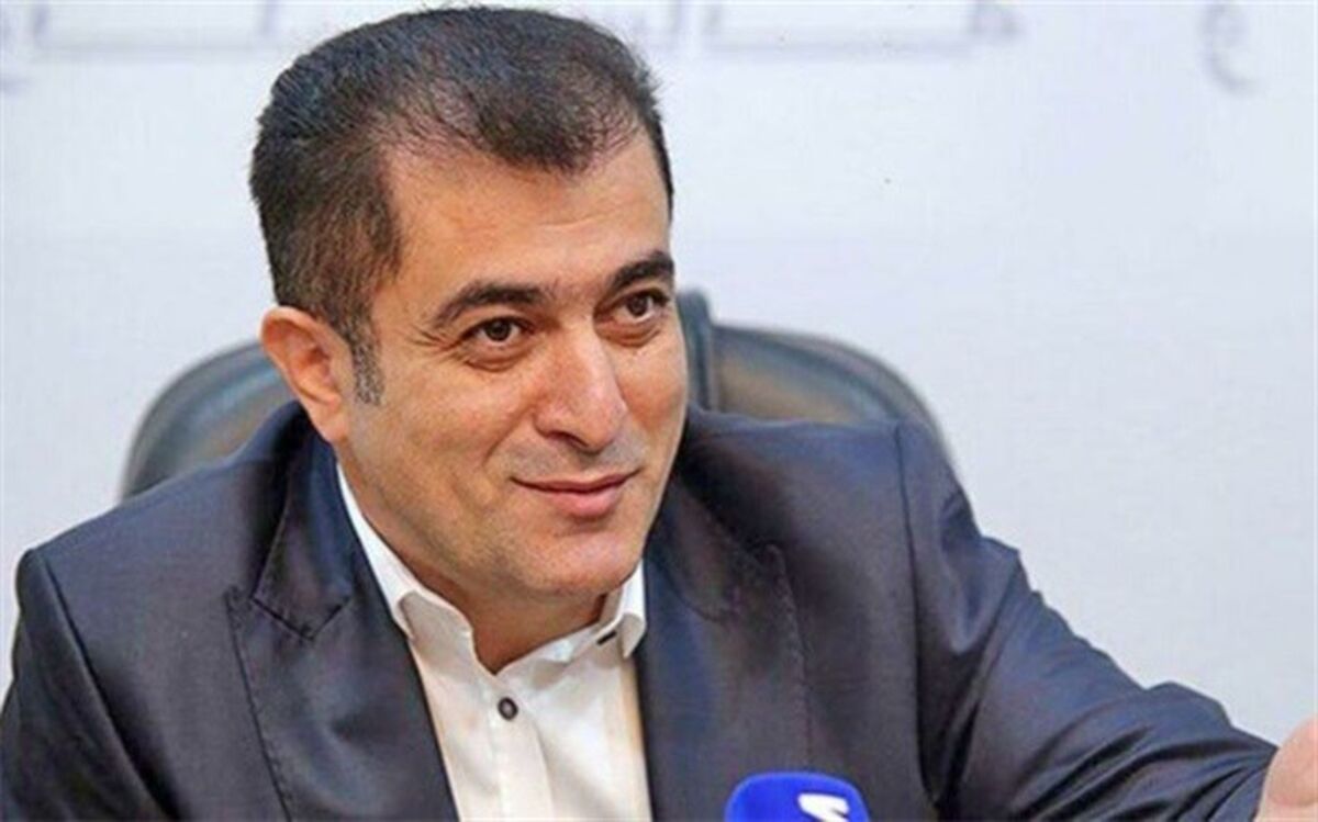 خلیل‌زاده : وزیر ارتباطات باید از هواداران استقلال عذرخواهی کند