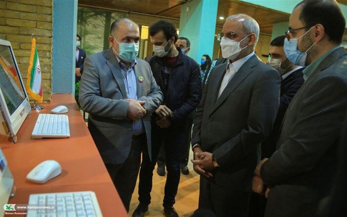 بازدید وزیر آموزش و پرورش از جشنواره ملی اسباب‌بازی