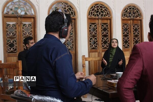 پخش زنده ویژه برنامه شاد به مناسبت هفته کانون‌ها در ابرکوه